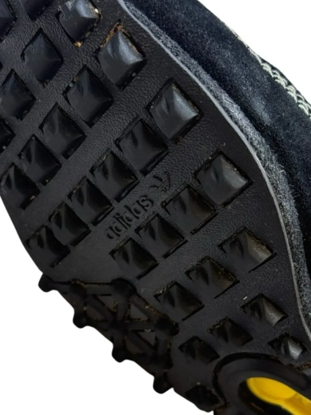 Vintage Y2K Adidas Torsion Boots Women’s Size 7 Black Suede